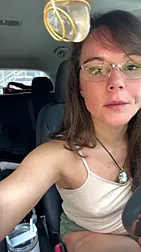 Snapshot of BaileyMFox chatting on 07.17.26 BaileyMFox online show from 07.17.26