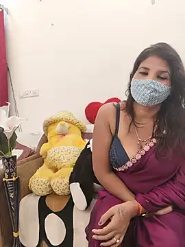 Snapshot of ANANYA-JI chatting on 08.08.26 ANANYA-JI online show from 08.08.26