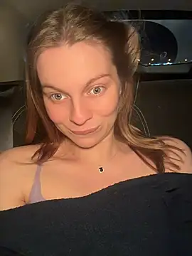 CtrlLove online show from 04.19.26