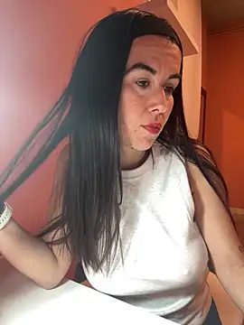 Snapshot of dulceflor25 chatting on 05.21.26 dulceflor25 online show from 05.21.26