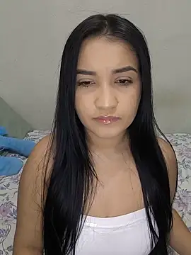 Snapshot of eline01 chatting on 05.16.26 eline01 online show from 05.16.26