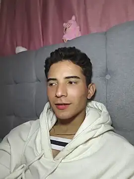 Erick twink online show from 04.18.26