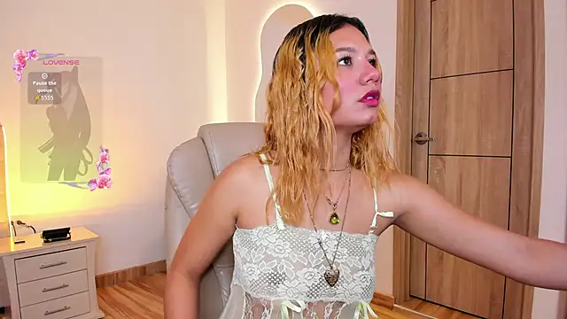 Evaluna  adams online show from 04.20.26