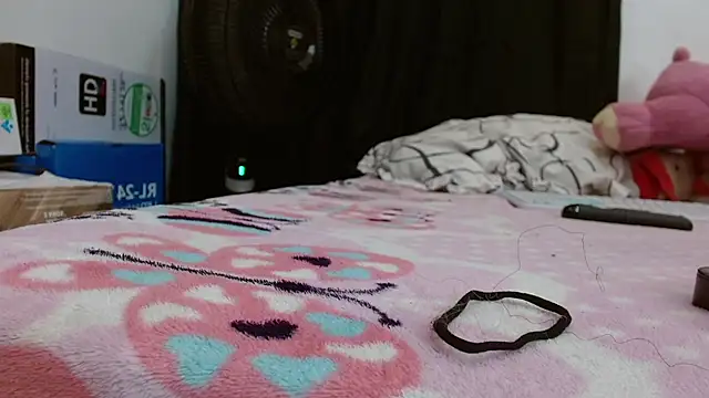 LIli Candy Dirty online show from 04.21.26