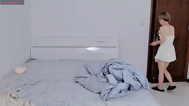 yezi5999 online show from 04.22.26