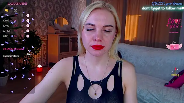 Snapshot of FromRussia chatting on 04.25.26 FromRussia online show from 04.25.26