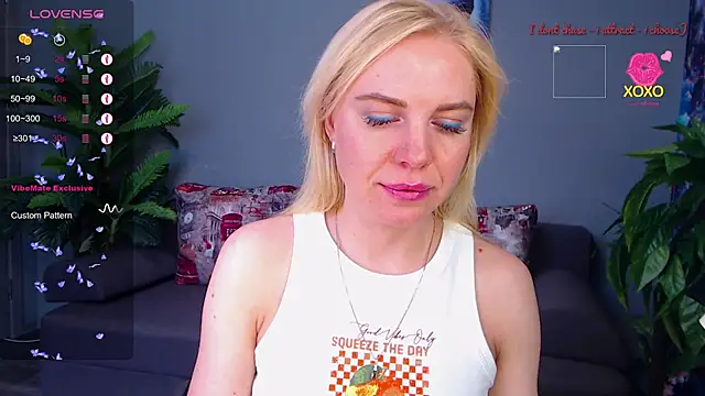 Snapshot of FromRussia chatting on 05.26.26 FromRussia online show from 05.26.26