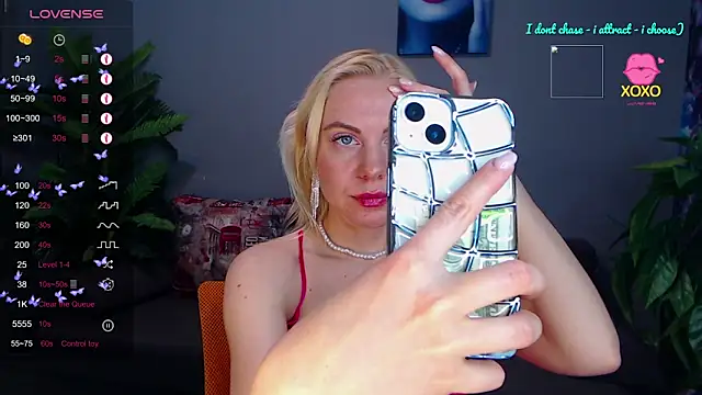 Snapshot of FromRussia chatting on 05.27.26 FromRussia online show from 05.27.26