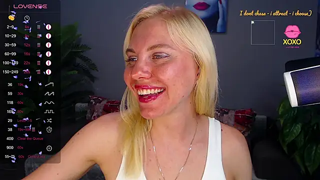 Snapshot of FromRussia chatting on 06.15.26 FromRussia online show from 06.15.26