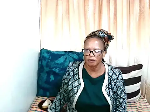 Ebony Bloom69 online show from 06.17.26