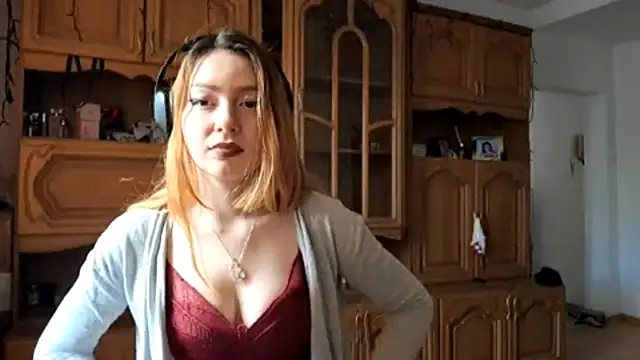 LubaGiovanni online show from 04.27.26