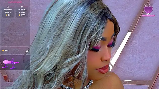 TiannahGlow online show from 05.30.26
