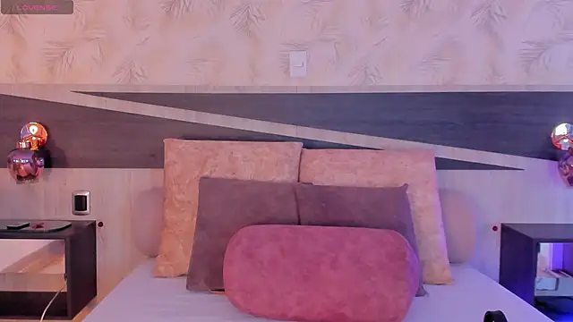 Sofia pamela  online show from 04.24.26