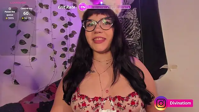 Snapshot of Divination_ chatting on 05.22.26 Divination online show from 05.22.26