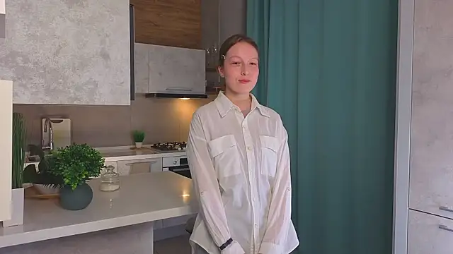 KeIIeyStrong online show from 04.25.26