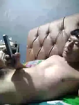 Snapshot of rynn_xx chatting on 07.29.26 rynn xx online show from 07.29.26