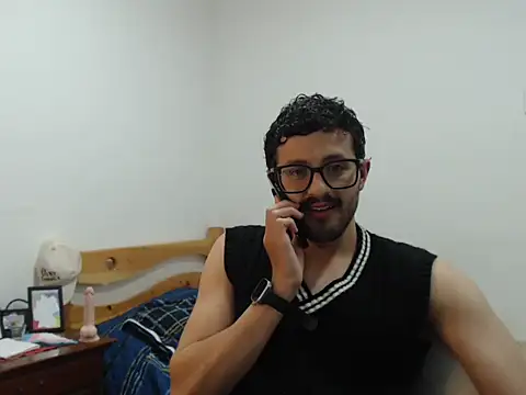 CuriousTomX online show from 05.07.26