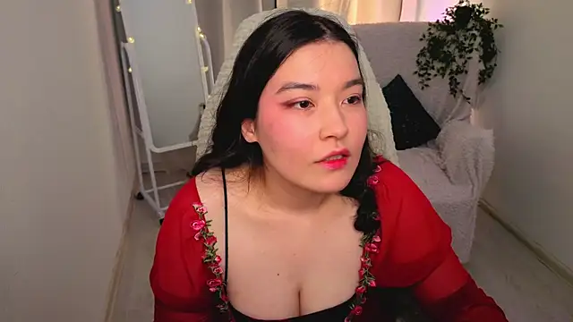 MomoRins online show from 05.05.26