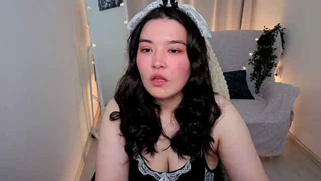 MomoRins online show from 05.31.26