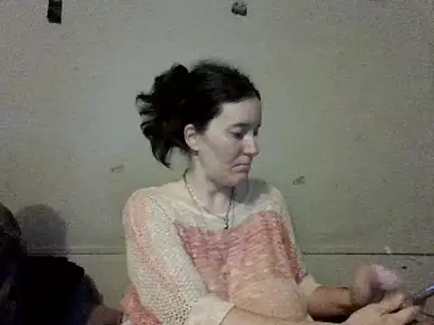 Snapshot of Mini83 chatting on 05.16.26 Mini83 online show from 05.16.26