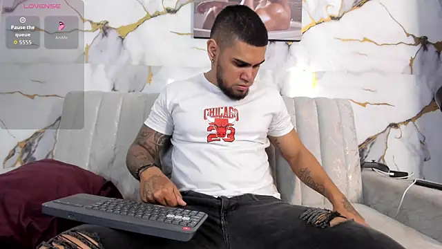 Snapshot of angel__tattoo chatting on 07.08.26 angel tattoo online show from 07.08.26