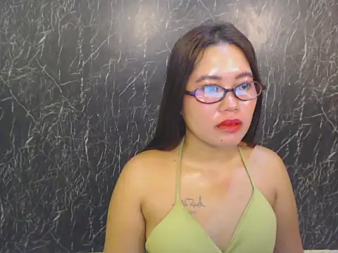 ur prettychelsie online show from 04.25.26