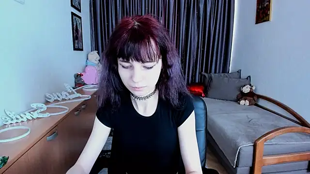 Snapshot of MiniLysii chatting on 05.14.26 MiniLysii online show from 05.14.26