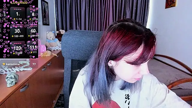 Snapshot of MiniLysii chatting on 07.26.26 MiniLysii online show from 07.26.26