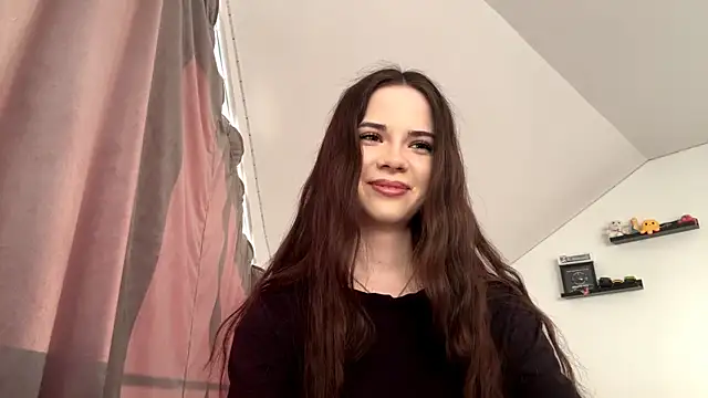 Snapshot of JoellaGrode chatting on 05.19.26 JoellaGrode online show from 05.19.26