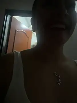 Snapshot of SamiiContreras_ chatting on 07.23.26 SamiiContreras online show from 07.23.26