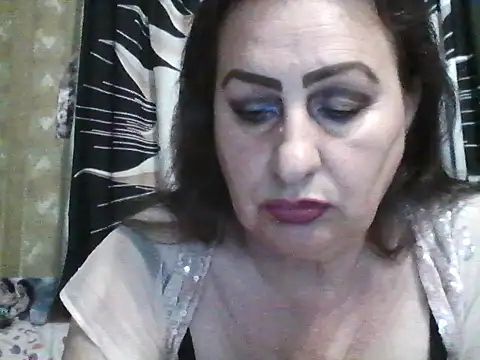 Snapshot of LoaqLovew chatting on 05.24.26 LoaqLovew online show from 05.24.26