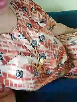 Snapshot of Call_Honey chatting on 06.10.26 Call Honey online show from 06.10.26