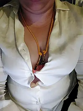 Call Honey online show from 06.25.26