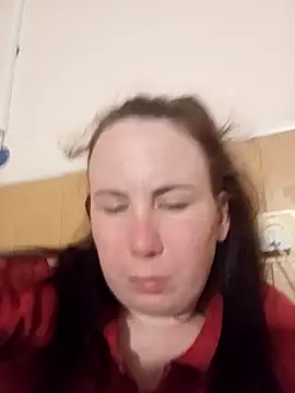 AnnaBeatrissa online show from 04.22.26