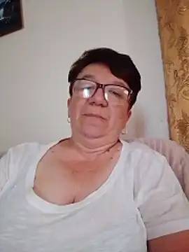 KetQueen101 online show from 06.14.26