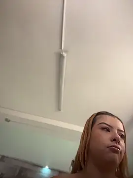 SweettVal  online show from 06.19.26