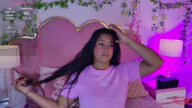 AriaCush online show from 05.13.26