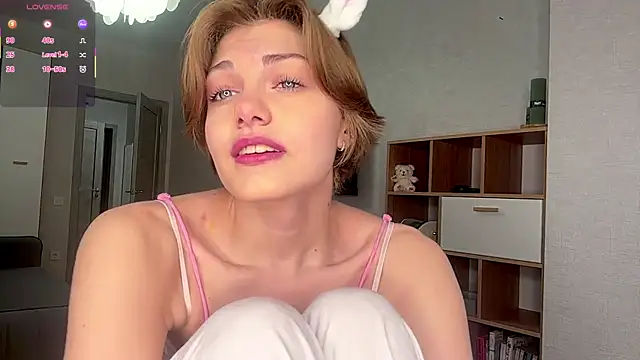 LinaFlamie online show from 07.10.26