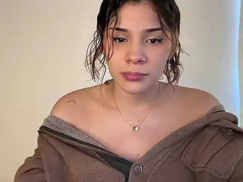 Im  molly6 online show from 06.17.26