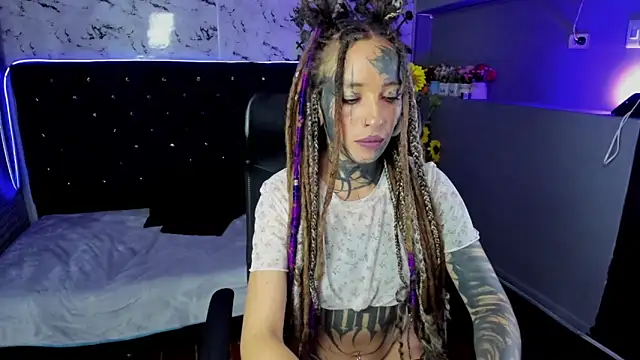 Lucy Doll8 online show from 05.30.26