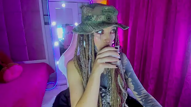 Lucy Doll8 online show from 07.03.26