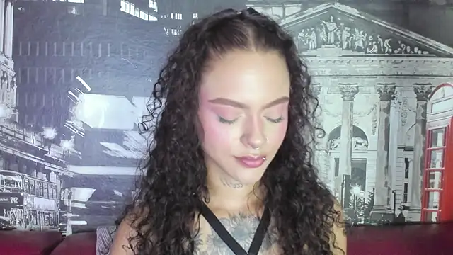 Caroline420  online show from 06.23.26