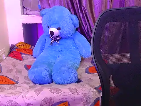 Snapshot of hot-saanvi chatting on 06.28.26 hot-saanvi online show from 06.28.26