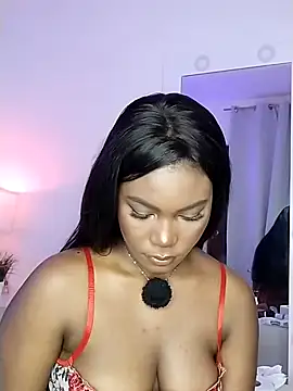 Snapshot of Ariadna24_ chatting on 05.07.26 Ariadna24 online show from 05.07.26