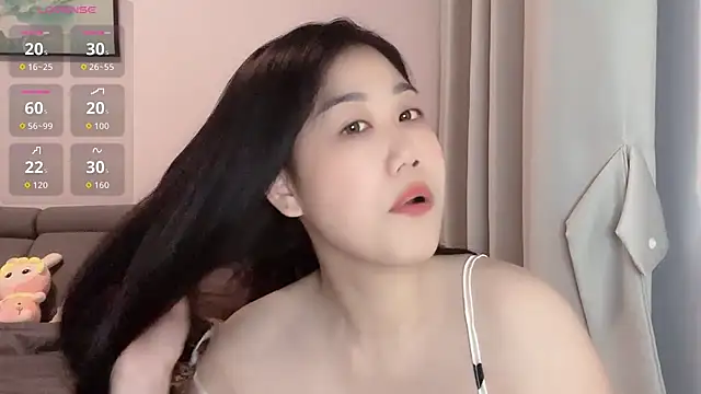 F-Yuwei online show from 05.20.26