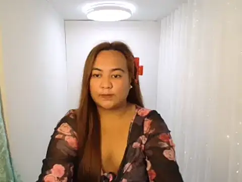 Czarinna online show from 04.29.26