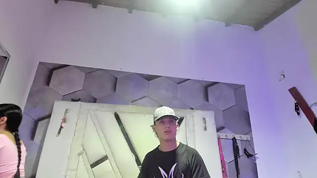 AxelAndCloe online show from 07.17.26