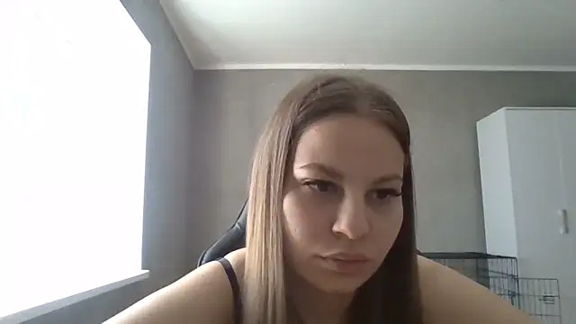 Snapshot of _Linsyy_ee_ chatting on 05.12.26 Linsyy ee online show from 05.12.26