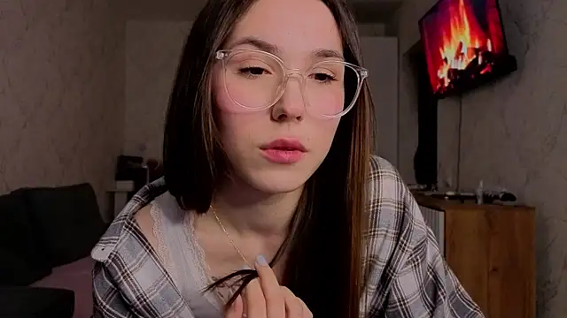 Honey Peachy online show from 04.27.26