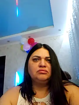 -CUTE-EVVIL- online show from 04.25.26